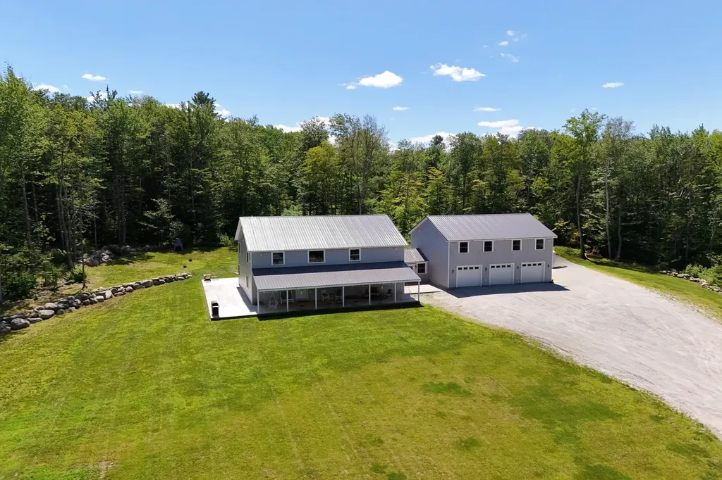 362 Cross Road Rumney NH 03266