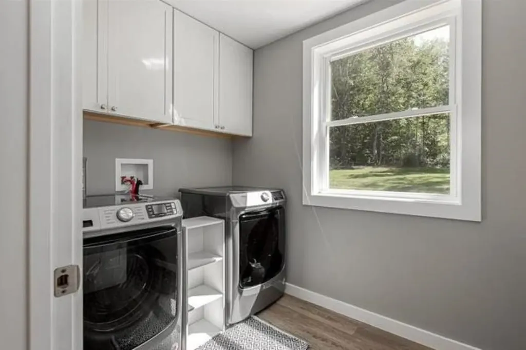 362 Cross Road Rumney NH 03266