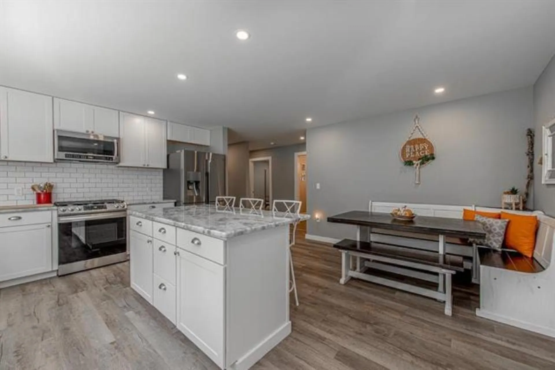 362 Cross Road Rumney NH 03266