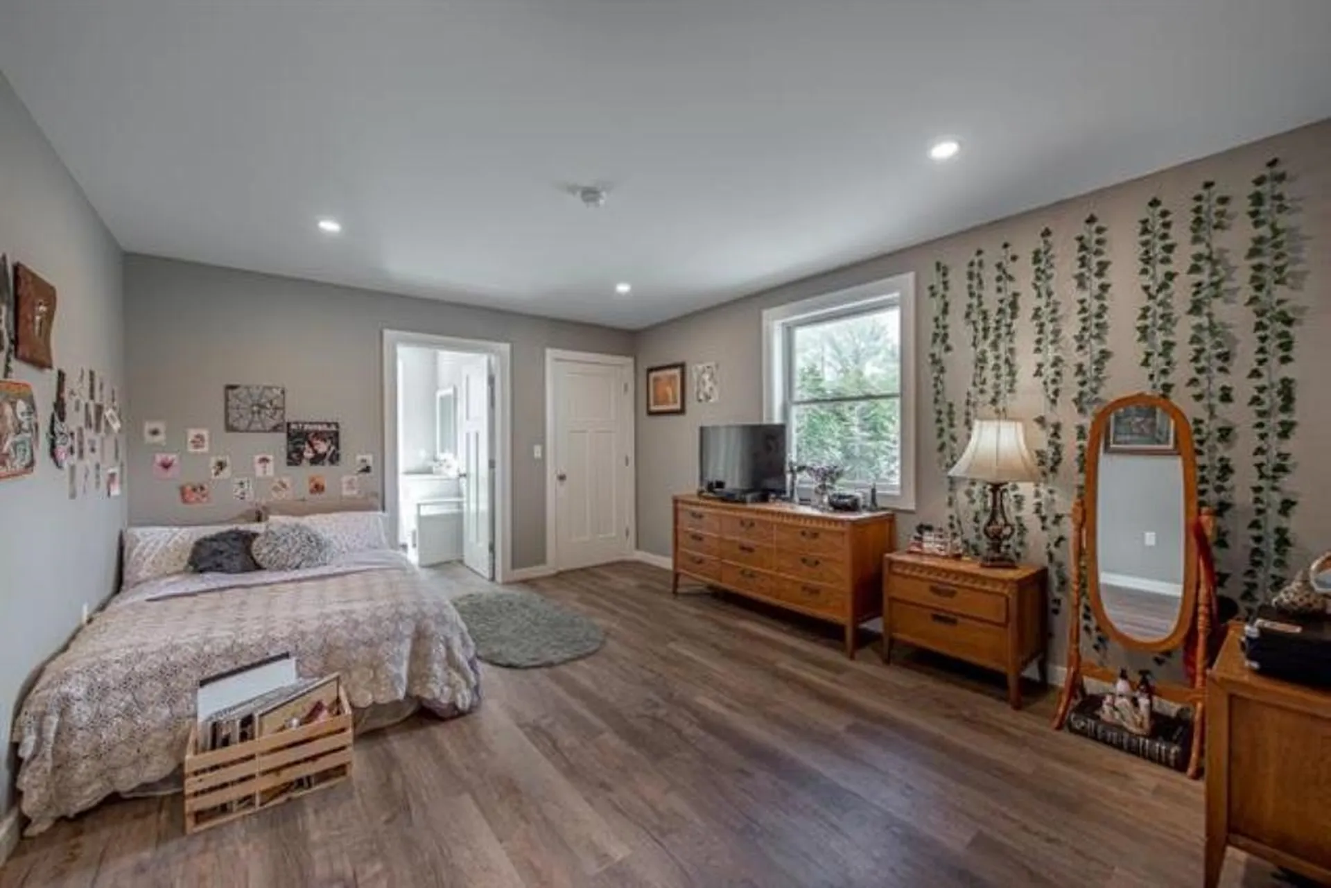 362 Cross Road Rumney NH 03266