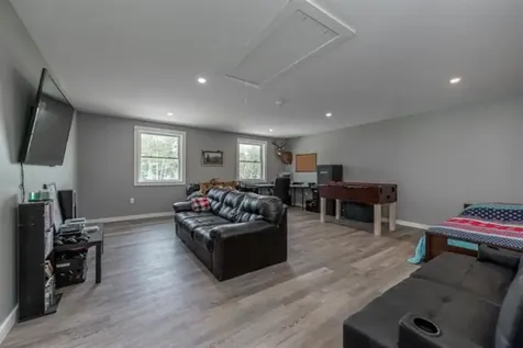 362 Cross Road Rumney NH 03266