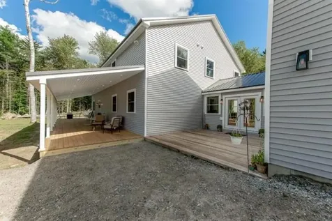 362 Cross Road Rumney NH 03266