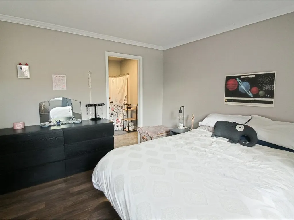 8 Chelsea Circle South Burlington VT 05403