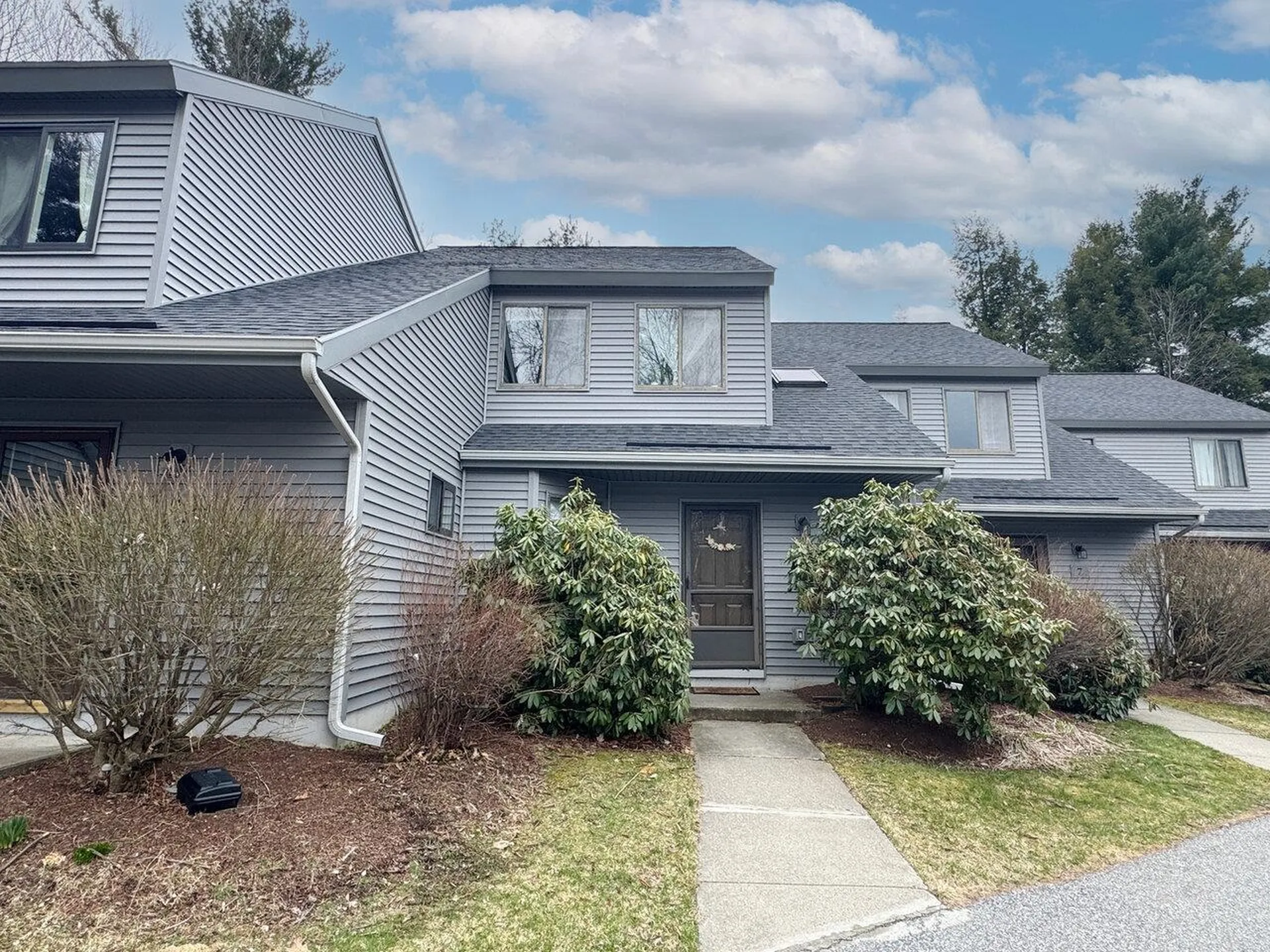 8 Chelsea Circle South Burlington VT 05403