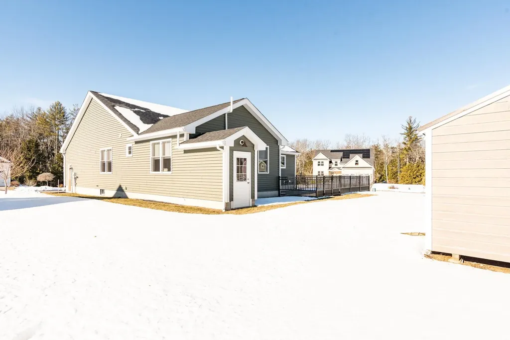 160 Emerald Lane Dover NH 03820