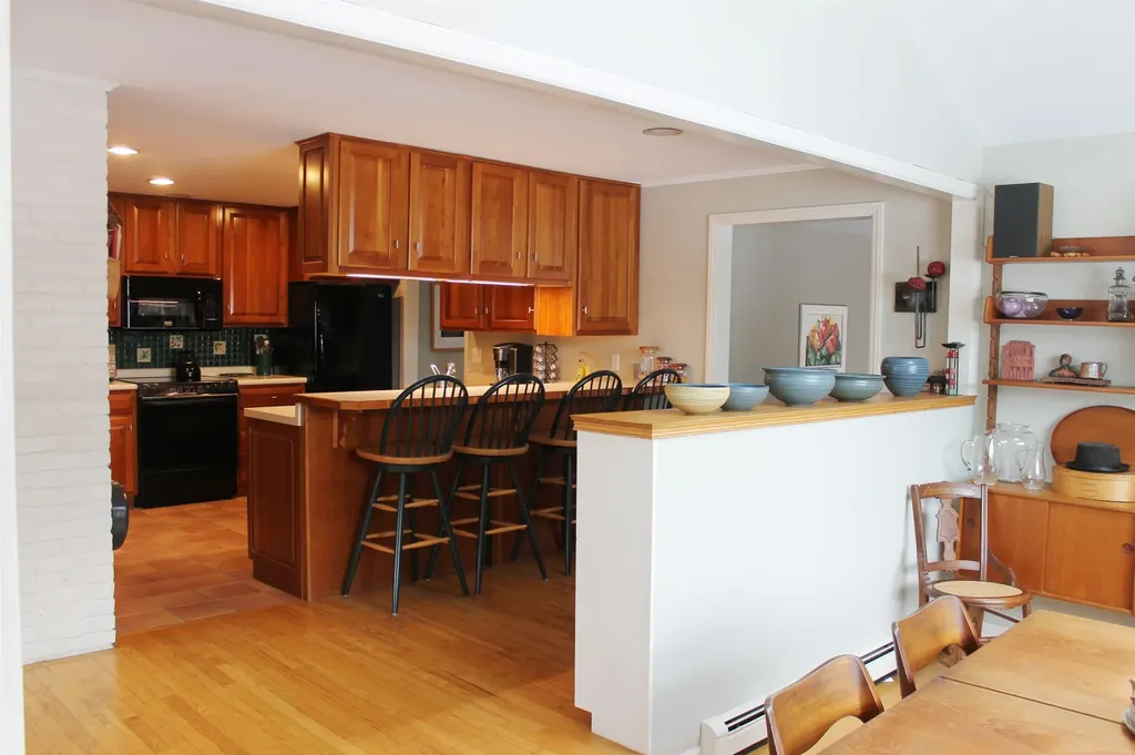 51 Grove Lane Shelburne VT 05482