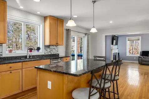 2 Wood Ridge Lane Exeter NH 03833