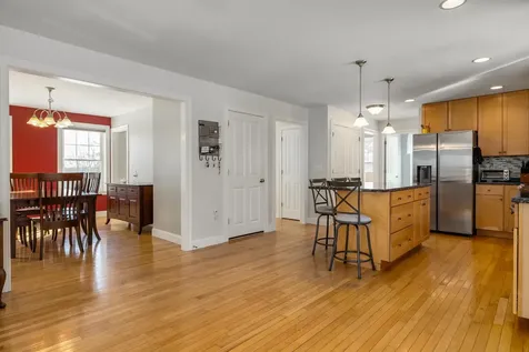 2 Wood Ridge Lane Exeter NH 03833