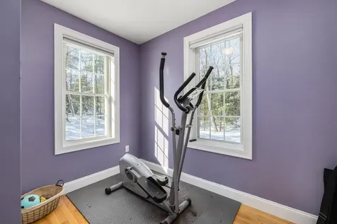 2 Wood Ridge Lane Exeter NH 03833