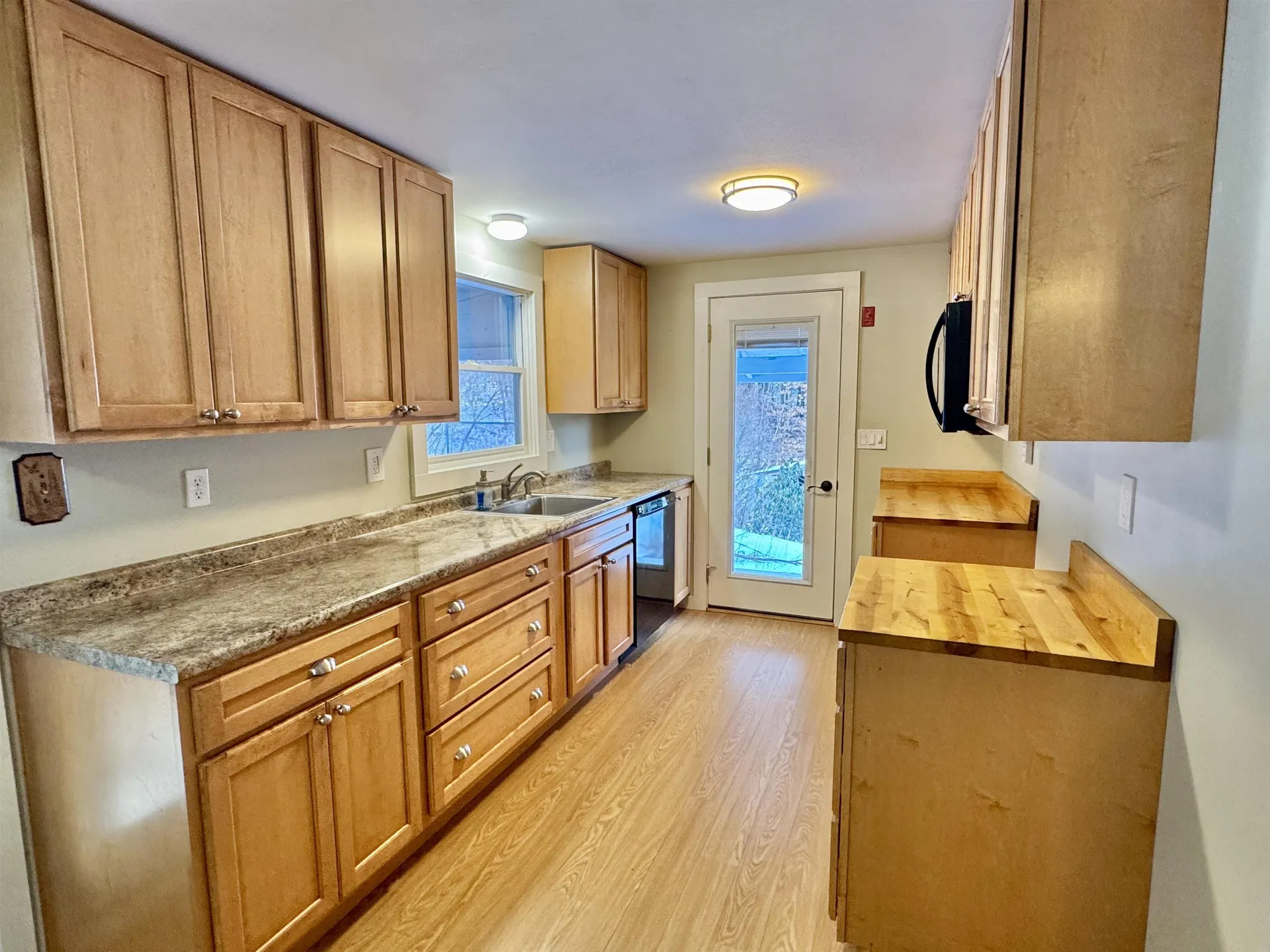 607 Vermont Route 132 Norwich VT 05055