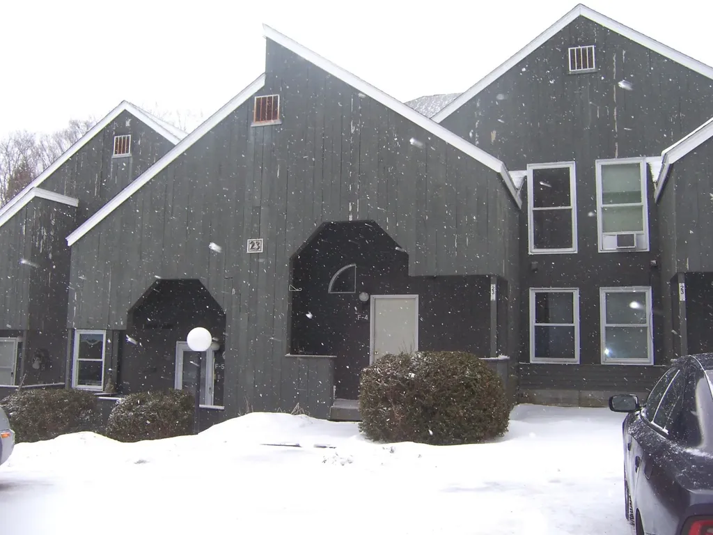 23 Tenney Brook Road Plymouth NH 03264