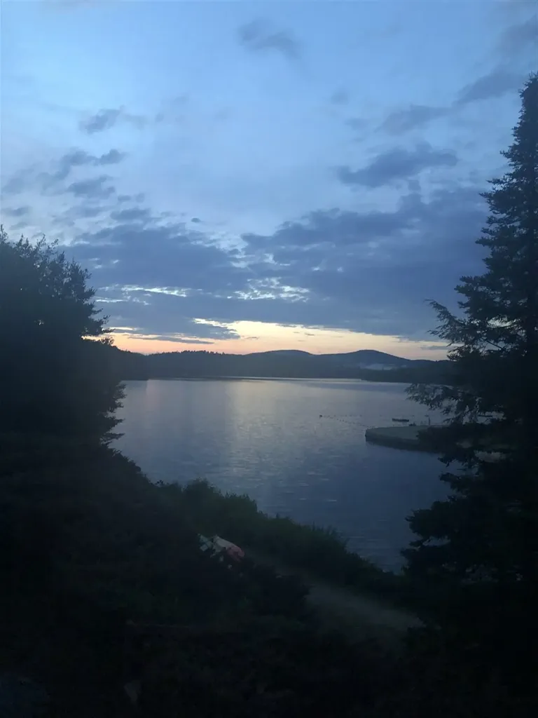 14 Pioneer Point Grantham NH 03753