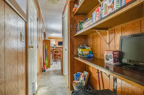 1338 Woodbury Avenue Portsmouth NH 03801