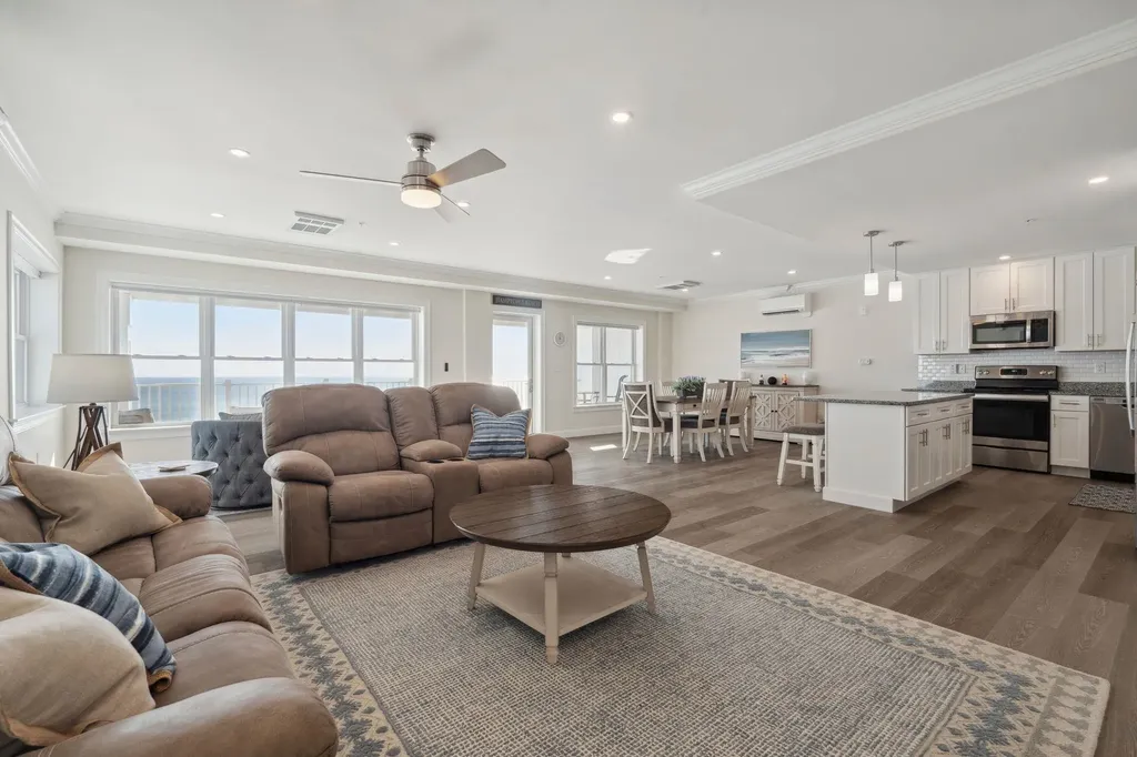 315 Ocean Boulevard Hampton NH 03842