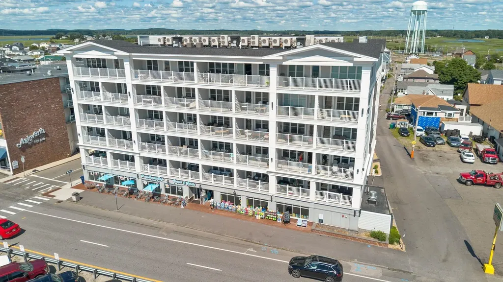 315 Ocean Boulevard Hampton NH 03842