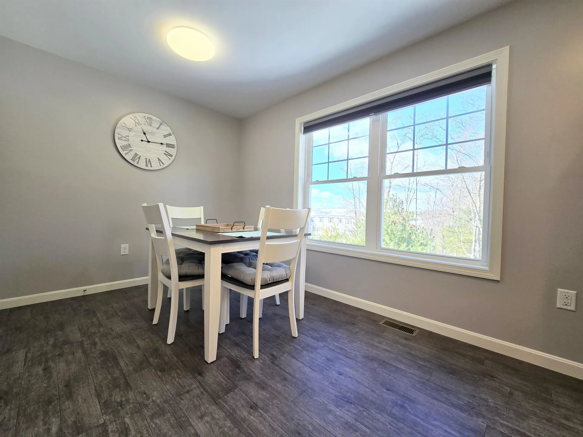 180 Karatzas Avenue Manchester NH 03104