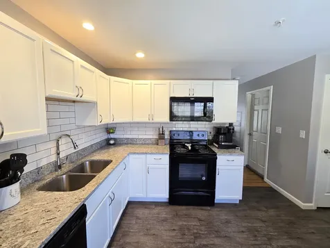 180 Karatzas Avenue Manchester NH 03104