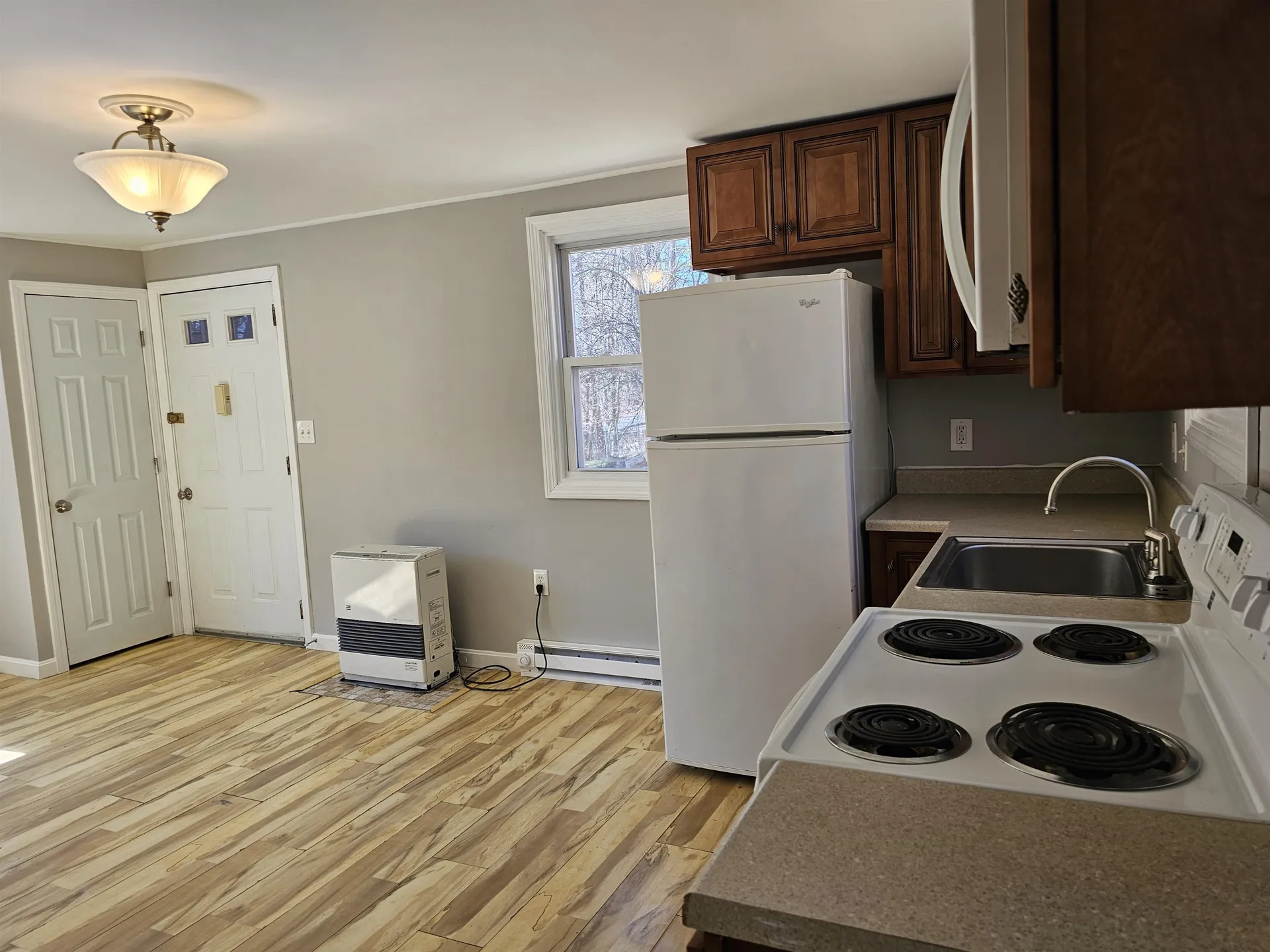 203 Bypass 28 Derry NH 03038