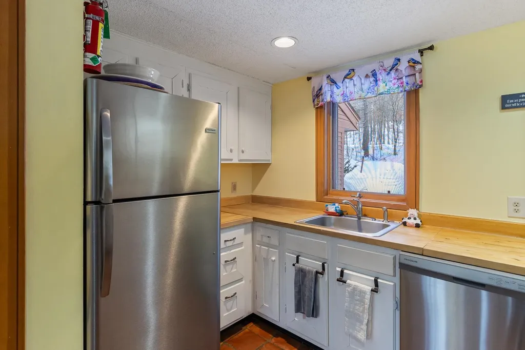 228 Birch Landing Road Plymouth VT 05056