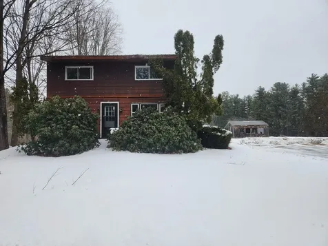 109 Green Road Raymond NH 03077