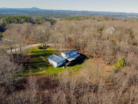 58 Ridgeview Lane New Boston NH 03070