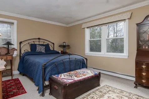 58 Ridgeview Lane New Boston NH 03070