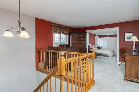 58 Ridgeview Lane New Boston NH 03070