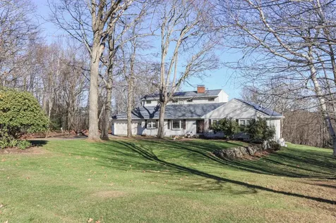 58 Ridgeview Lane New Boston NH 03070