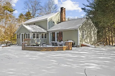 9 Little Pine Lane Exeter NH 03833