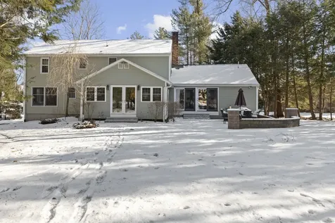 9 Little Pine Lane Exeter NH 03833