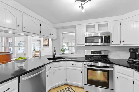 9 Little Pine Lane Exeter NH 03833