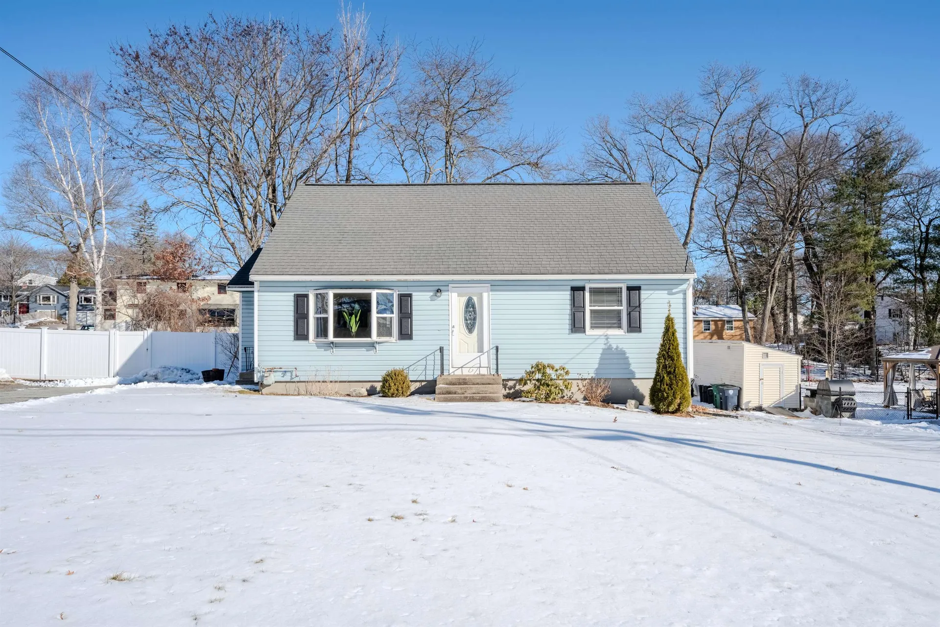 26 Norwich Road Nashua NH 03062