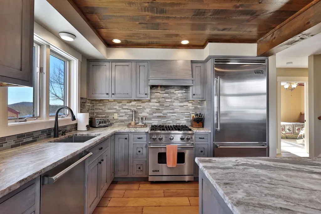 94 Glissade Drive Killington VT 05751