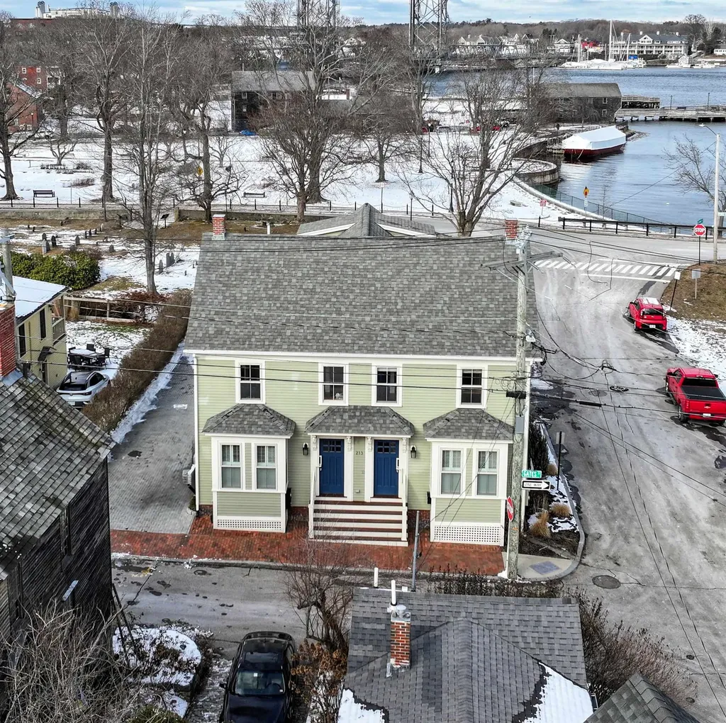 213 Gates Street Portsmouth NH 03801