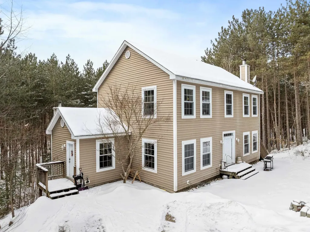 330 Eastside Road Woodstock NH 03262