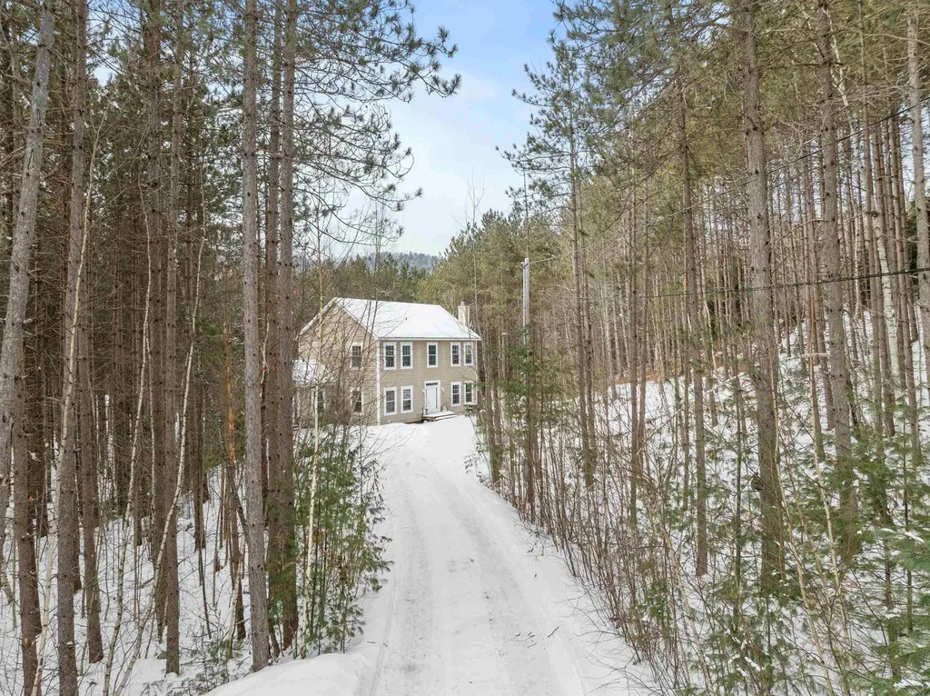 330 Eastside Road Woodstock NH 03262