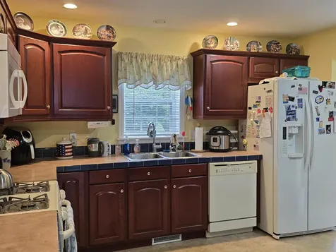 44 Sagebrush Drive Rochester NH 03867