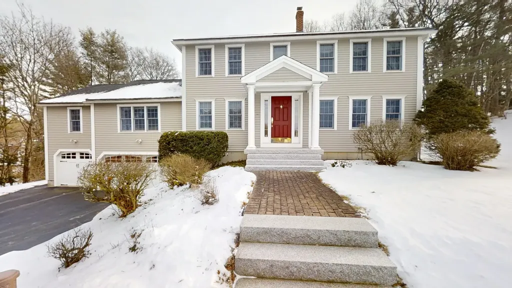3 Jason Drive Londonderry NH 03053