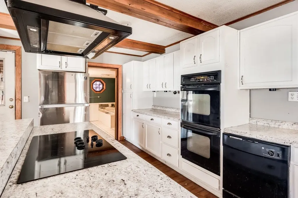 15 Washington Street Rochester NH 03867