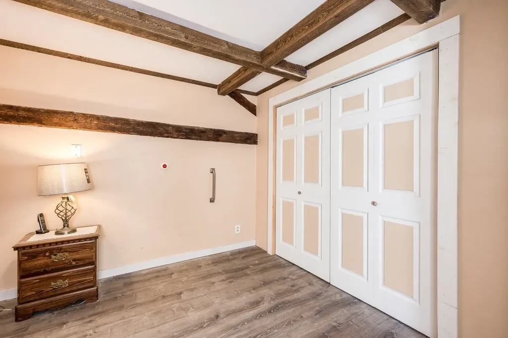 15 Washington Street Rochester NH 03867