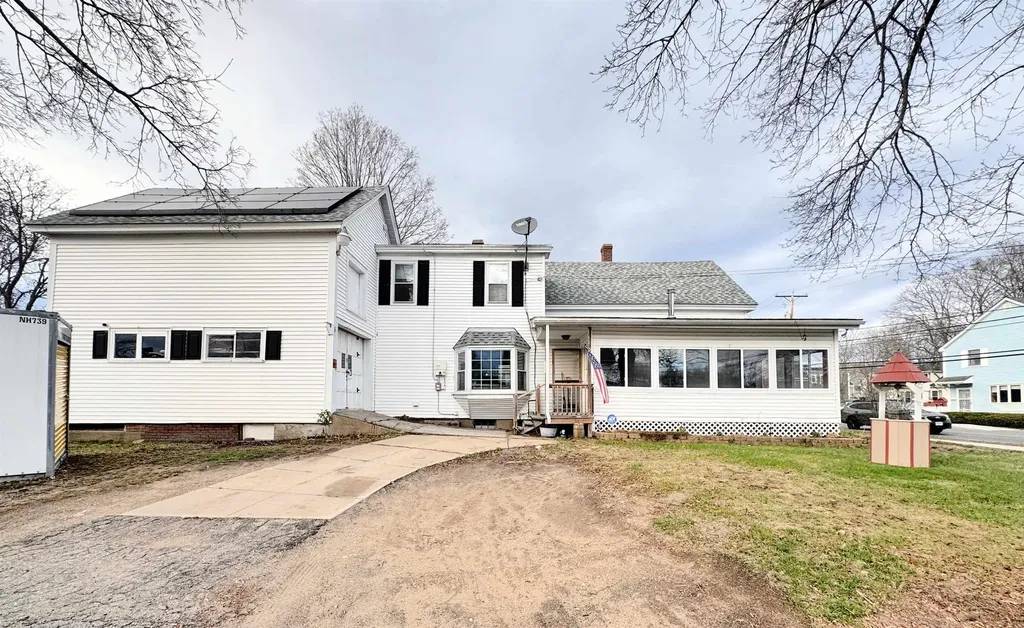 15 Washington Street Rochester NH 03867