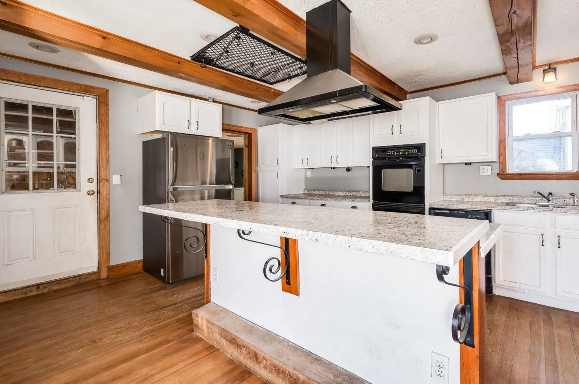 15 Washington Street Rochester NH 03867