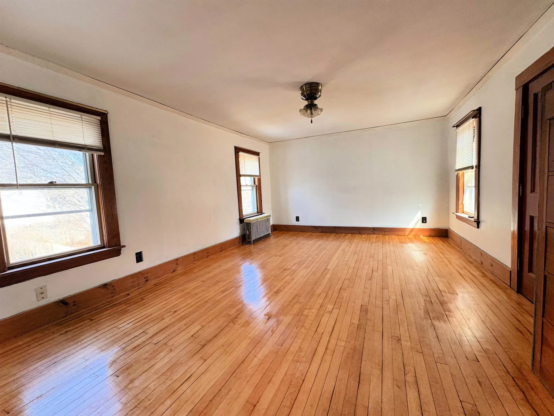 15 Washington Street Rochester NH 03867