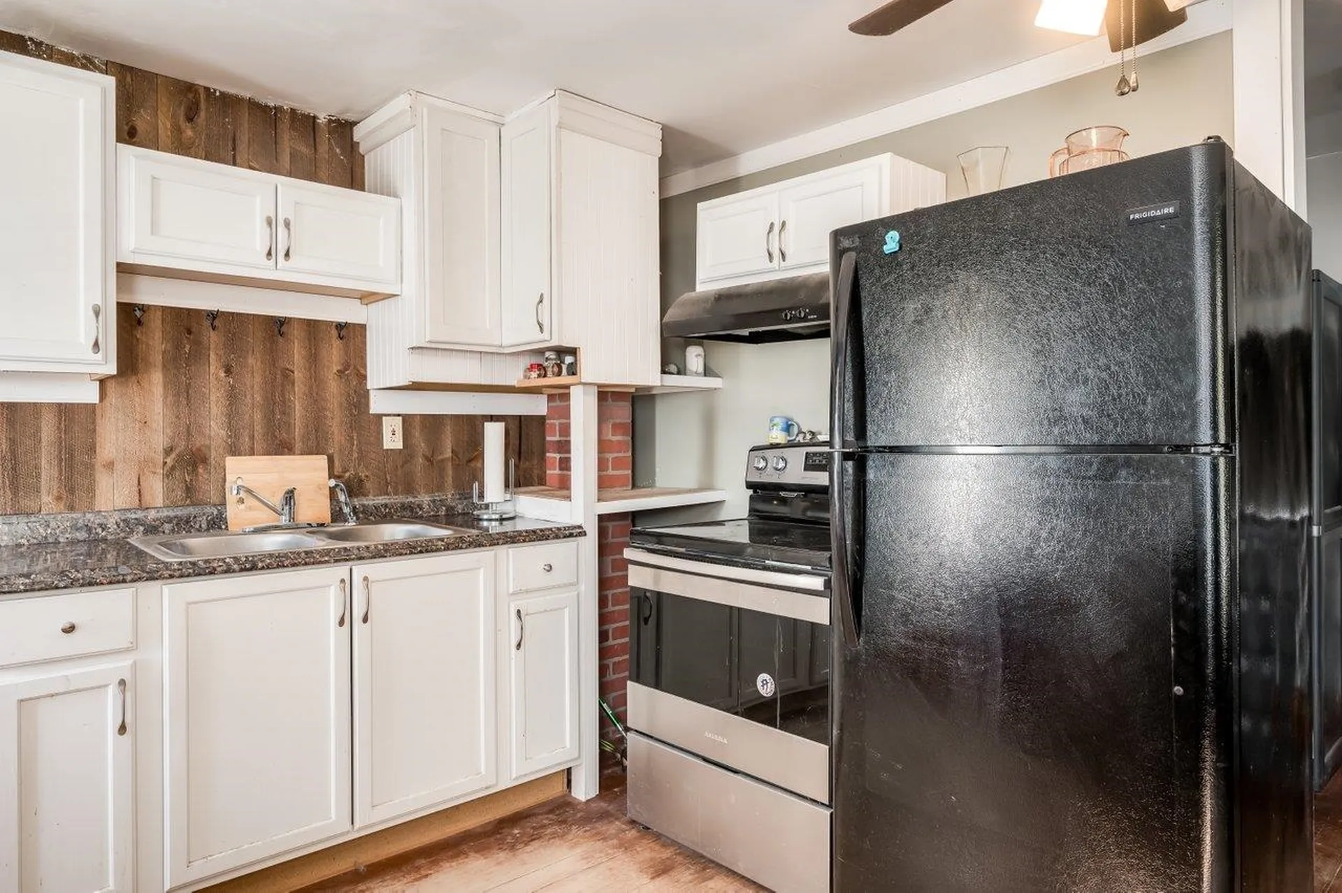 15 Washington Street Rochester NH 03867