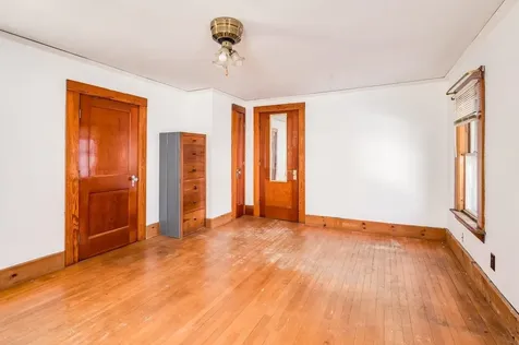 15 Washington Street Rochester NH 03867