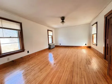 15 Washington Street Rochester NH 03867