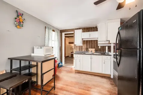 15 Washington Street Rochester NH 03867