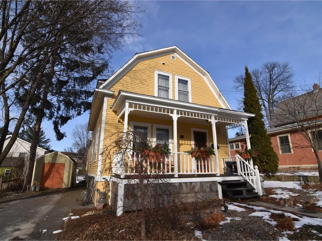 84 Howard Street Burlington VT 05401