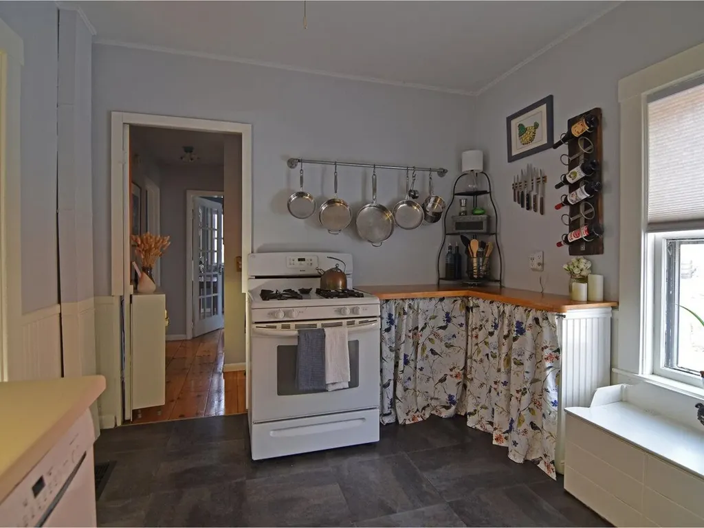 84 Howard Street Burlington VT 05401