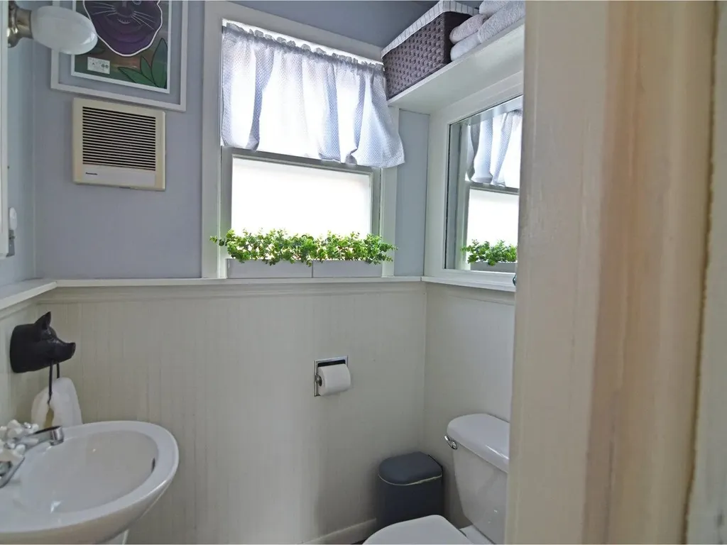 84 Howard Street Burlington VT 05401